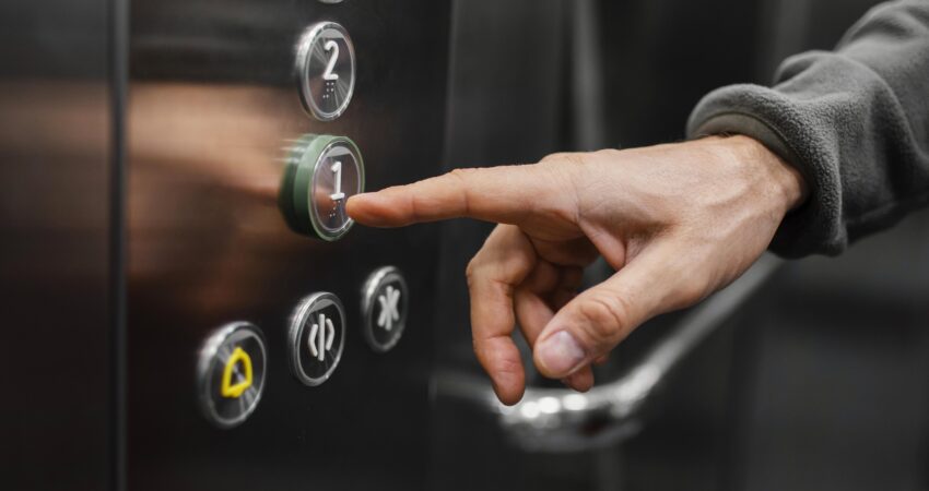 Documentação de elevadores: o que o síndico precisa manter em dia no início do ano